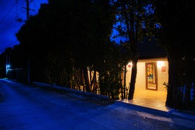 Adan Resort Lamp