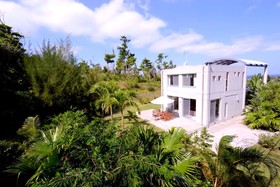 Villa SkyChateau Onna