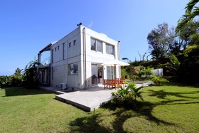 Villa SkyChateau Onna