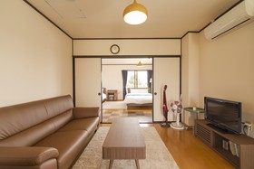 Maru House
