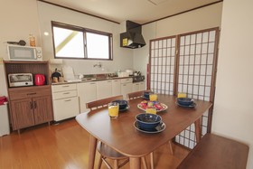 Maru House