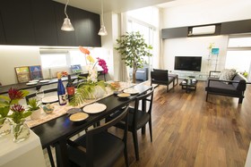 Resort House Plus One
