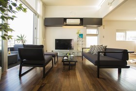 Resort House Plus One