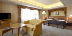 Forest Inn Showakan
