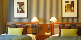 Forest Inn Showakan