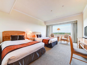 Forest Inn Showakan