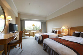Forest Inn Showakan