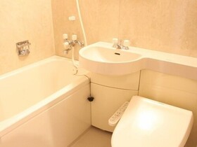 Hotel Livemax Chiba Mihama