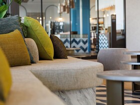 JR East Hotel Mets Premier Makuhari Toyosuna