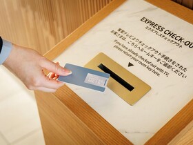 JR East Hotel Mets Premier Makuhari Toyosuna