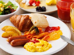 JR East Hotel Mets Premier Makuhari Toyosuna