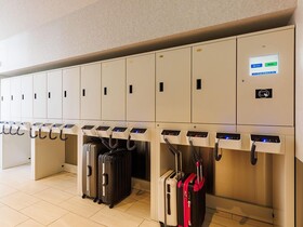 JR East Hotel Mets Premier Makuhari Toyosuna