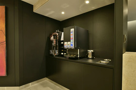 Vessel Inn Chiba Ekimae