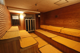 Shinjuku Kuyakushomae Capsule Hotel