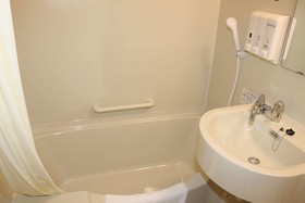 Toyoko Inn Shinagawa-Eki Takanawa-Guchi