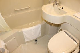 Toyoko Inn Shinagawa-Eki Takanawa-Guchi