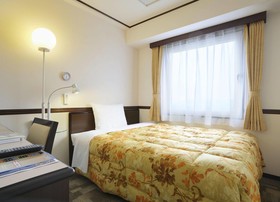 Toyoko Inn Shinagawa-Eki Takanawa-Guchi
