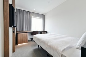 Vessel Inn Keisei Tsudanuma Ekimae