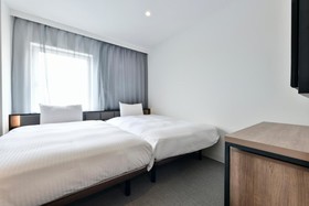 Vessel Inn Keisei Tsudanuma Ekimae
