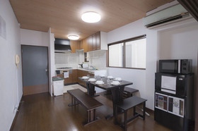 Bmj Nakanoshinbashi