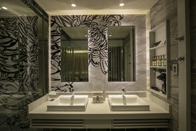 Alfit Hotel & Bar Akasaka