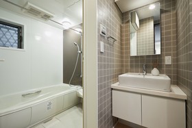 Point Ikebukuro Designer's Villa