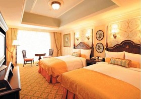 Tokyo Disneyland Hotel