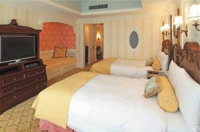 Tokyo Disneyland Hotel