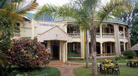 Golden Palm Breeze Hotel