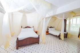 Shuhan Hotel Kabati