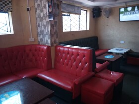 Bricks Pub & Hotel