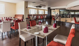 Acacia Premier Hotel
