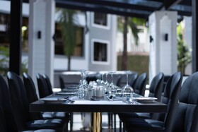 Cysuites Apartment Hotel