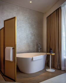 Gem Forest Hotel Nairobi - MGallery Collection