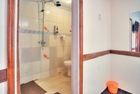 Red Buffalo House Hotel