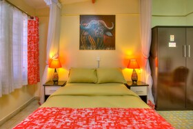 Red Buffalo House Hotel