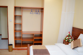 Red Ruby Hotel