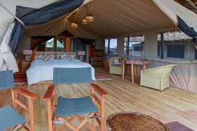 Glamping Kenya Mount Kenya Lodge