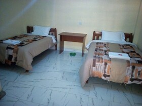 Sweet Hut Hotel