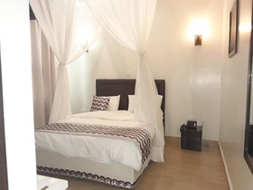 Fort Hotel
