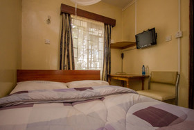 Meru Safari Hotel