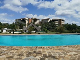 Golden Sun Resort
