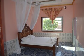 Peacock Court Hotel