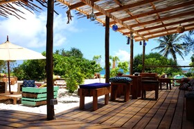 Salty's Kitesurf Village