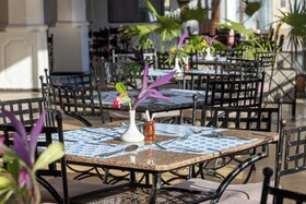 Sentrim Castle Royal Hotel