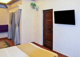 Sentrim Castle Royal Hotel