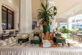 Sentrim Castle Royal Hotel