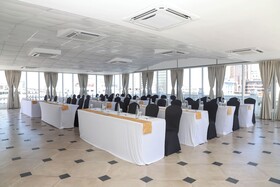 Sentrim Castle Royal Hotel