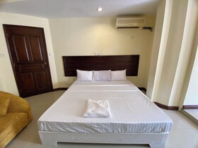 Sunrise Resort Apartments & Spa