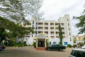 Sunrise Resort Apartments & Spa